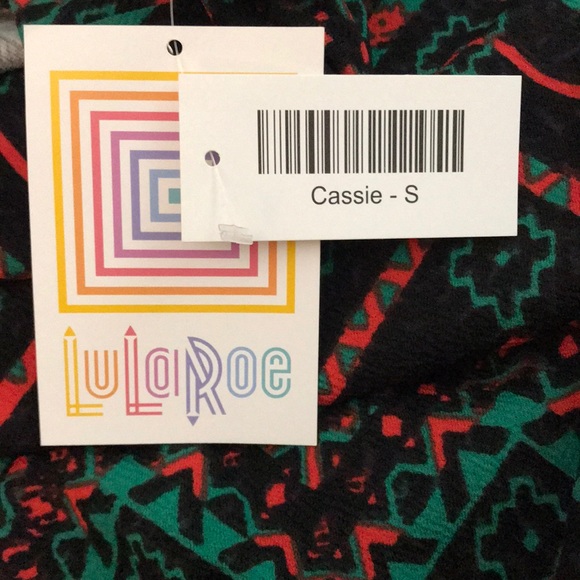 Lularoe Cassie Skirt - Picture 5 of 9